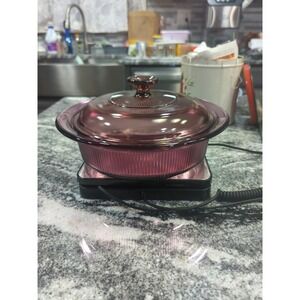 Vintage Pyrex Corning Ware Visions Round Cranberry Casserole & Lid 1.5 Qt